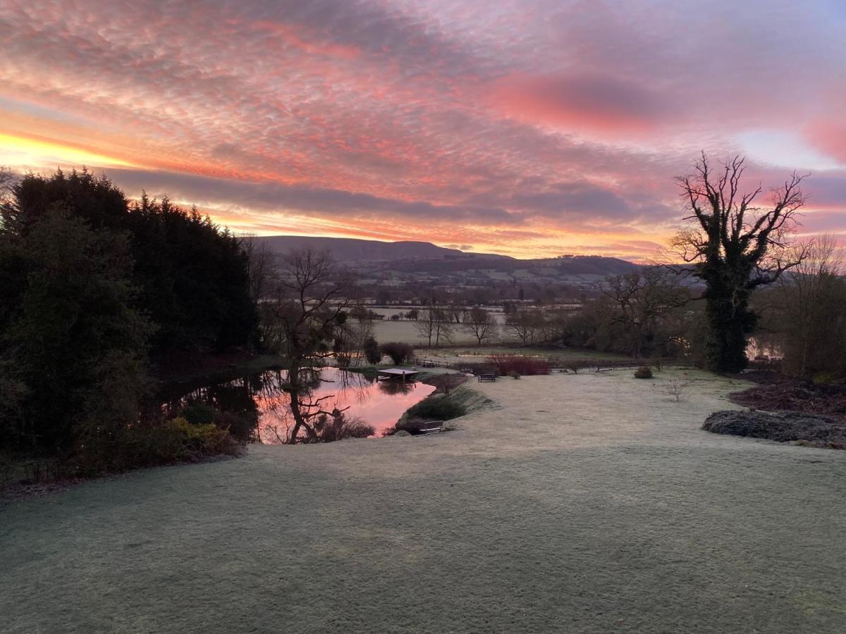 Cwmbach Lodge Luxury B&B Glasbury Eksteriør billede